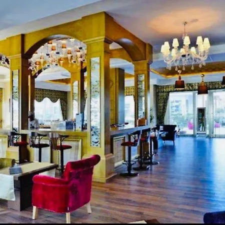 Azura Park Apartamento *